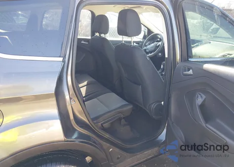 2017 Ford Escape Se z USA, uszkodzony, nr VIN 1FMCU9GD8HUC75467